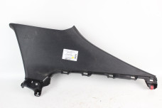 Накладка стійки задня права верхня Toyota Prius (ZVW51) 2015-2018 6247047120C0 (74755)