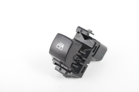 Кнопка стеклоподъемника одиночная Mitsubishi Outlander (GF) 2012- 8608A319 (74818)