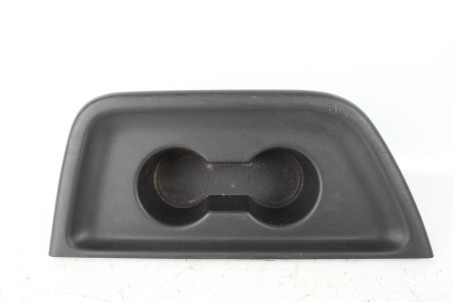 Підстаканник обшивки багажника RH Mitsubishi Outlander (GF) 2012- 7230A768XA (74833)