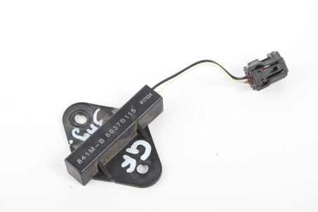 Антенна центрального замка бесключевого доступа задняя Mitsubishi Outlander (GF) 2012- 8637B115 (74855)