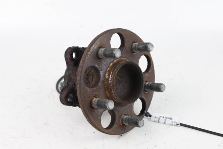 Ступица задняя Toyota Prius (ZVW51) 2015-2018 4245076020 (74899)