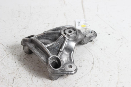 Кронштейн кріплення компресора А / С 1.6 Mitsubishi Lancer X (CY) 2007-2013 7813A217 (75142)