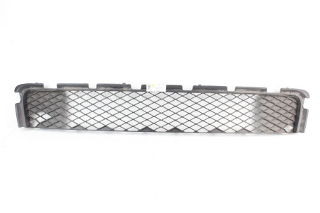 Решетка в бампер лицензия Mitsubishi ASX 2010-2022 6402A218 (75365)