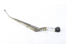 Держатель дворника левый левый Kia Sorento (BL) 2002–2009 983103E010 (75460)