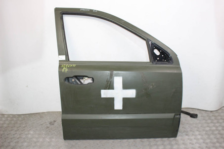 Дверь передняя правая Kia Sorento (BL) 2002–2009 760043E111 (75563)
