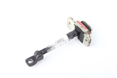 Ограничитель двери передний правый Kia Sorento (BL) 2002–2009 793903E000 (75592)