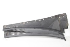 Жабо под лобовое стекло (пластик) правая часть Kia Sorento (BL) 2002–2009 861603E000 (75691)