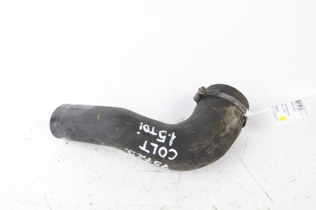 Патрубок інтеркулера гума 1.5 TDI Mitsubishi Colt (Z30) 2004-2012 MR597617 (75725)