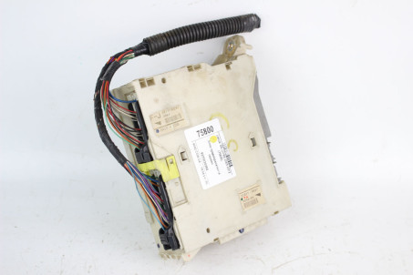 Блок запобіжників сервіс Lexus GS (S190) 2005-2012 8273030292 (75800)