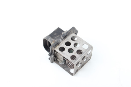 Резистор вентилятора охолодження двигуна Nissan Micra (K12) 2002-2011  (75851)