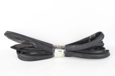 Ущільнювач на двері передні ліві Toyota Corolla E21 2019-2024 6786202340 (75959)