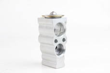 Клапан випарника кондиціонера Toyota Corolla E21 2019-2024 8851502560 (76050)