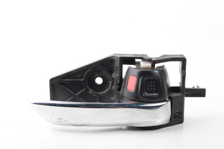 Ручка двері внутрішня права Suzuki SX-4 s-cross 2013- 8311061M10C48 (76168)