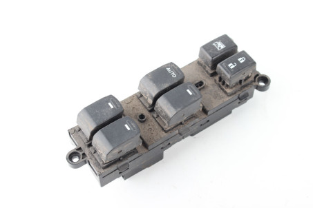 Блок управления стеклоподъемниками Suzuki SX-4 s-cross 2013- 3799061M01 (76192)