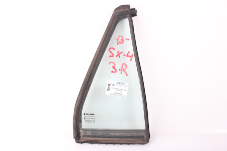 Стекло двери задней правой (форточка) Suzuki SX-4 s-cross 2013- 8455161M00 (76196)