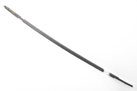 Молдинг стекла двери передний левый Suzuki SX-4 s-cross 2013- 8382161M00 (76238)