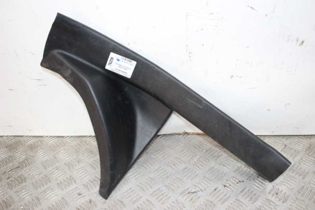 Накладка поріга внутрішня задня ліва Suzuki SX-4 s-cross 2013- 7618061M005PK (76259)