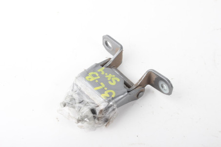 Петля двері задньої лівої верх Suzuki SX-4 s-cross 2013- 6942068LA0 (76358)