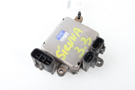 Блок керування вентиляторами Toyota Sienna (XL20) 2003-2009 8925748020 (76562)