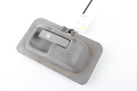 Ручка лючка бензобака Toyota Sienna (XL20) 2003-2009  (76585)