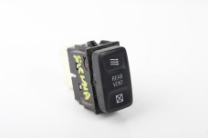 Кнопка REARVENT Toyota Sienna (XL20) 2003-2009 84835AE010 (76607)