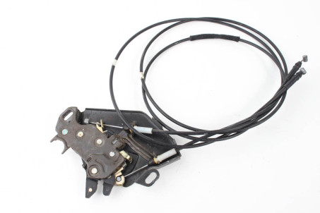 Замок двері задній лівий електро (передній нижній) Toyota Sienna (XL20) 2003-2009 6906008040 (76628)