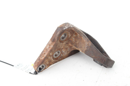 Кронштейн подушки двигуна передній 3.3 Toyota Sienna (XL20) 2003-2009 123110A070 (76665)