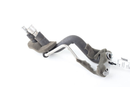 Трубка кондиціонера від випарника переднього Toyota Sienna (XL20) 2003-2009 8871008040 (76698)