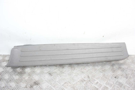 Накладка порога внутр. задняя левая Toyota Sienna (XL20) 2003-2009 67918AE010B0 (76734)