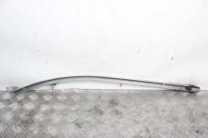 Направляющая двери задня левая верхняя Toyota Sienna (XL20) 2003-2009 6830908020 (76746)