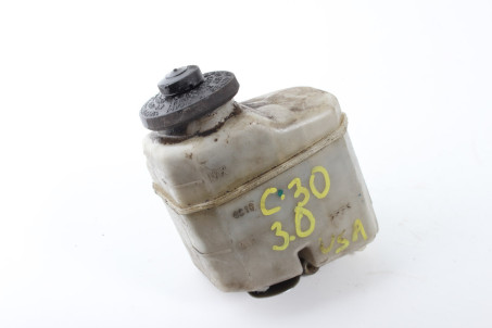 Бачок главного тормозного цилиндра 3.0 USA Toyota Camry 30 (XV30) 2001-2006 4722033131 (76790)