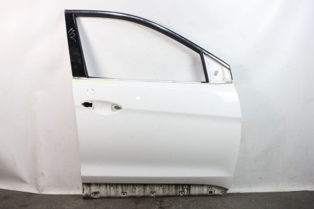 Двері передні праві Hyundai Santa Fe (DM) 2012-2018 760042W010 (76930)
