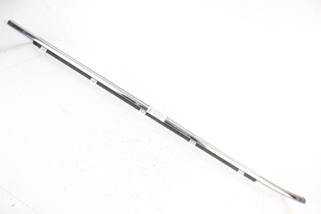 Молдинг скла двері передній правий хром Hyundai Santa Fe (DM) 2012-2018 822202W000 (76943)