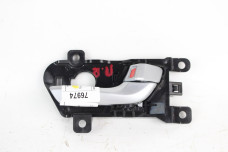 Ручка двері внутрішня права Hyundai Santa Fe (DM) 2012-2018 826202W000SDH (76974)