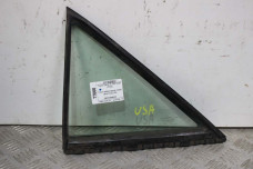 Скло двері задньої лівої (кватирка) USA Toyota Camry 30 (XV30) 2001-2006 68124AA010 (77000)