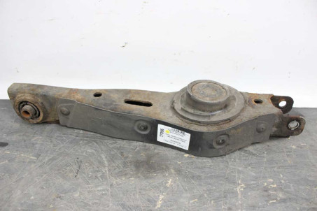 Важіль задній поперечний нижній лівий (задній) Hyundai Santa Fe (DM) 2012-2018 552102W150 (77096)