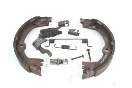 Механизм тормозной правый Hyundai Santa Fe (DM) 2012-2018 583052WA00 (77135)