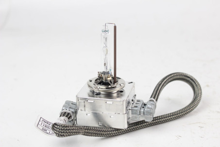 Ксеноновая лампа D3S Hyundai Santa Fe (DM) 2012-2018 1864735010 (77177)