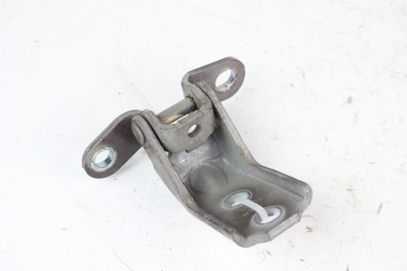 Петля двері передньої лівої низ Hyundai Santa Fe (DM) 2012-2018 793102B010 (77363)