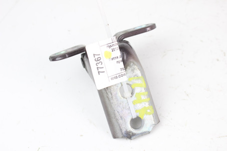 Петля двері передньої правої низ Hyundai Santa Fe (DM) 2012-2018 793202B010 (77367)