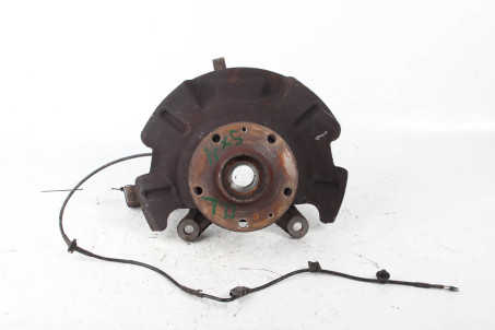 Кулак поворотный левый под ABS Suzuki SX-4 s-cross 2013- 4515161M00 (77425)