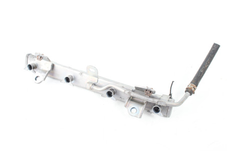 Рампа топливная 1.6 Suzuki SX-4 s-cross 2013- 1573061M00 (77456)