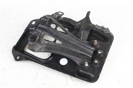 Полка аккумуляторная 1.8 Toyota Avensis T27 (T270) 2009-2018 7441005020 (77805)