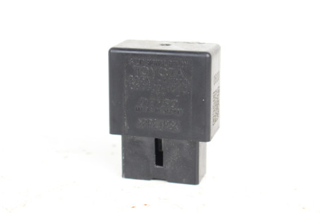Реле стоп сигнала Toyota Avensis T27 (T270) 2009-2018 895A147010 (77851)
