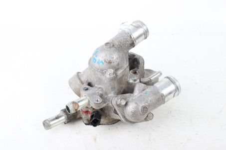 Корпус термостата 2.0 Hybrid Mitsubishi Outlander (GF) 2012- 1305A471 (77971)