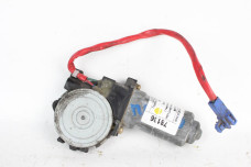 Моторчик склопідйомника передній правый Camry V20 Toyota Другие модели 85710AA020 (78136)