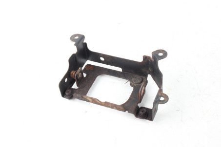 Кронштейн кріплення ПТФ лівий -05 Mitsubishi Outlander (CU) 2003-2008  (78267)