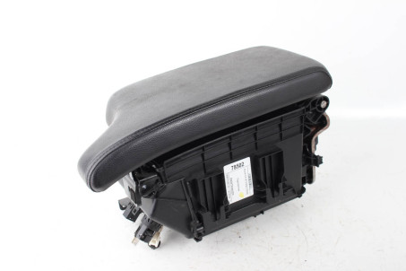 Подлокотник Acura ILX 2013-2022 83450TX6A02ZC (78502)