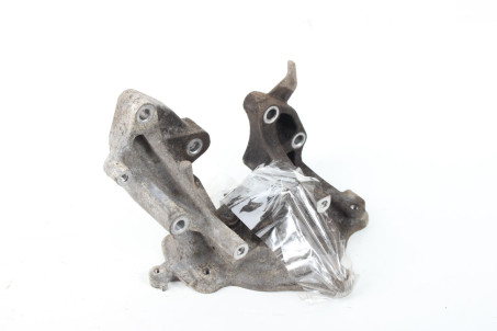 Корпус помпы 2.0 Hybrid Honda Accord (CR) 2013-2018 194105K0A00 (78688)