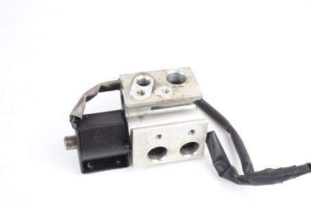 Клапан електромагнітний 2.0D Toyota Avensis T25 (T250) 2003-2009 8869005010 (78753)